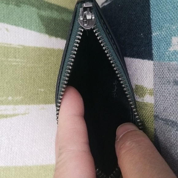 Coach Signature Card Case In Green - Picture 7 of 7